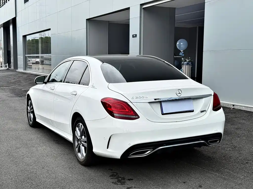 Mercedes-Benz C-Class - фото 12