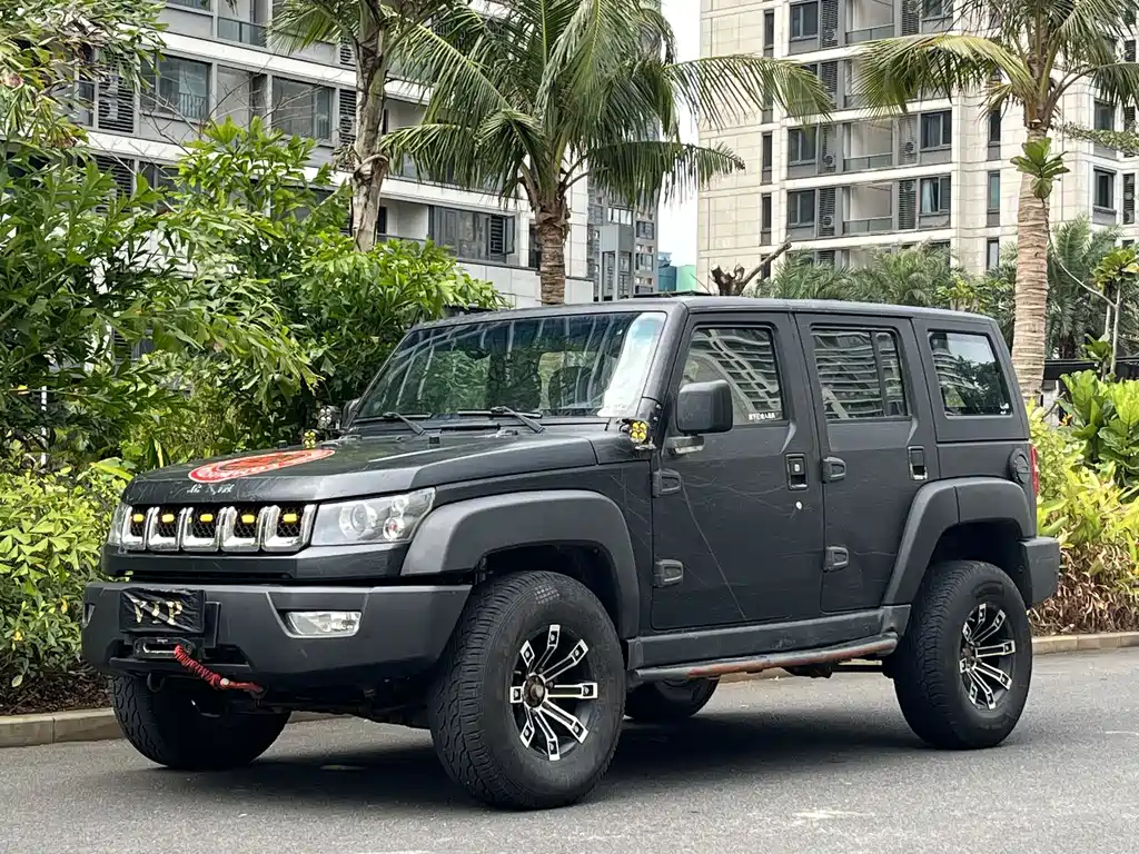BAIC BJ40 2016 40L 2.3T AT Premium
