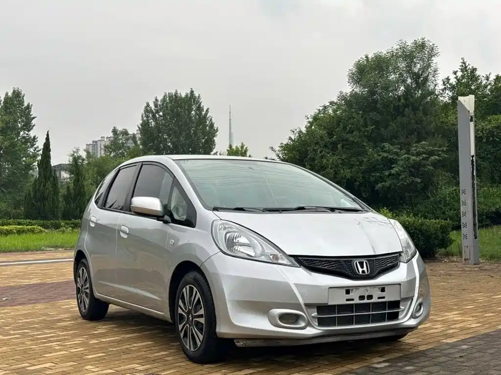 Honda Fit — миниатюра 3