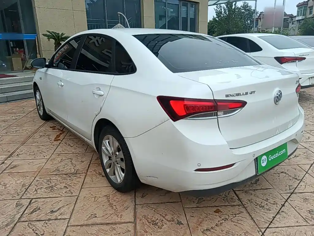 Buick Excelle — миниатюра 5
