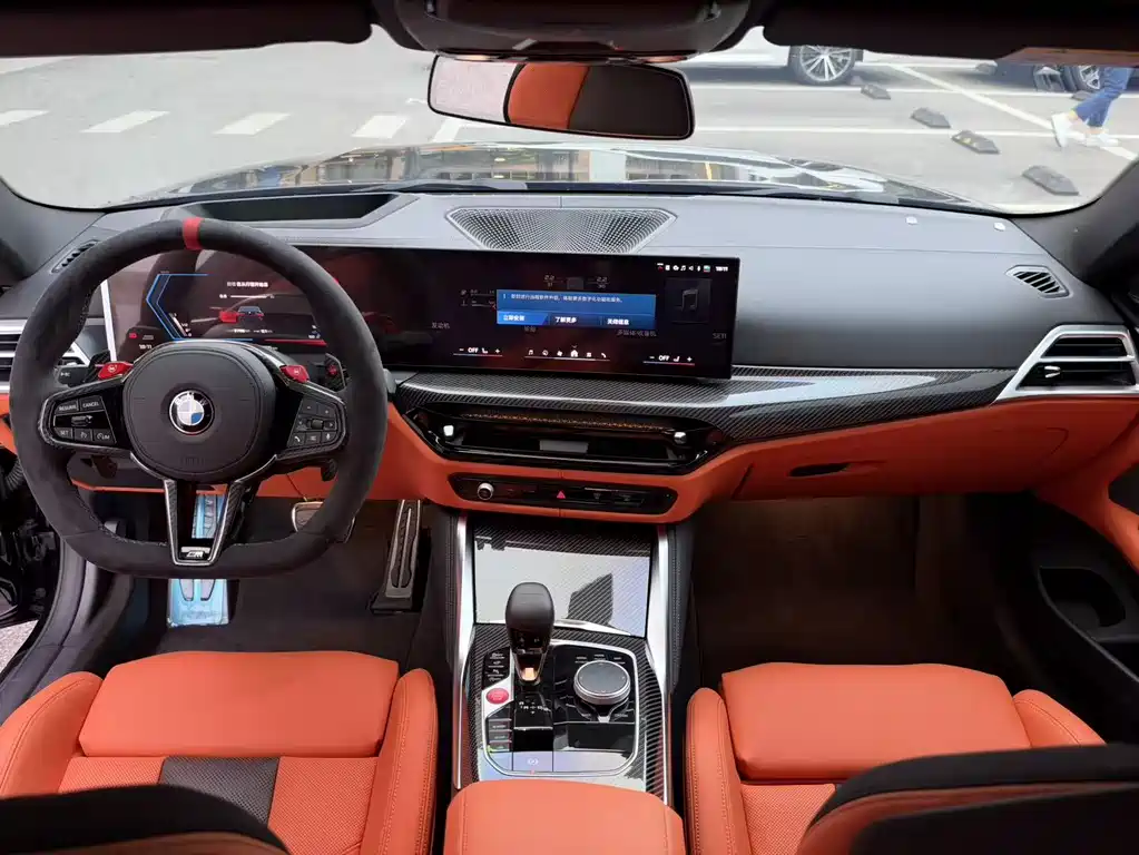 BMW M4 — миниатюра 12
