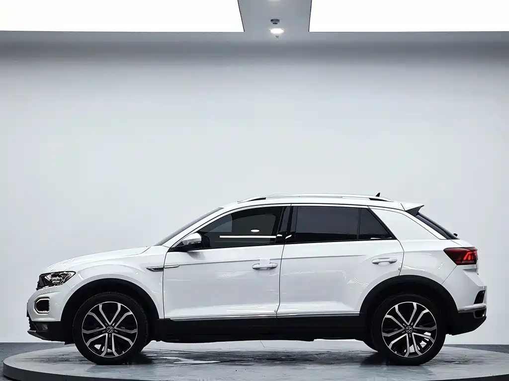 Volkswagen T-Roc 2021 280TSI DSG Luxury Smart Connect