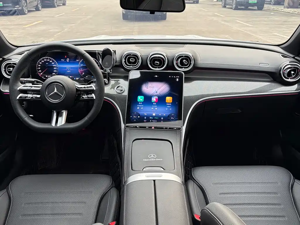 Mercedes-Benz C-Class — миниатюра 9