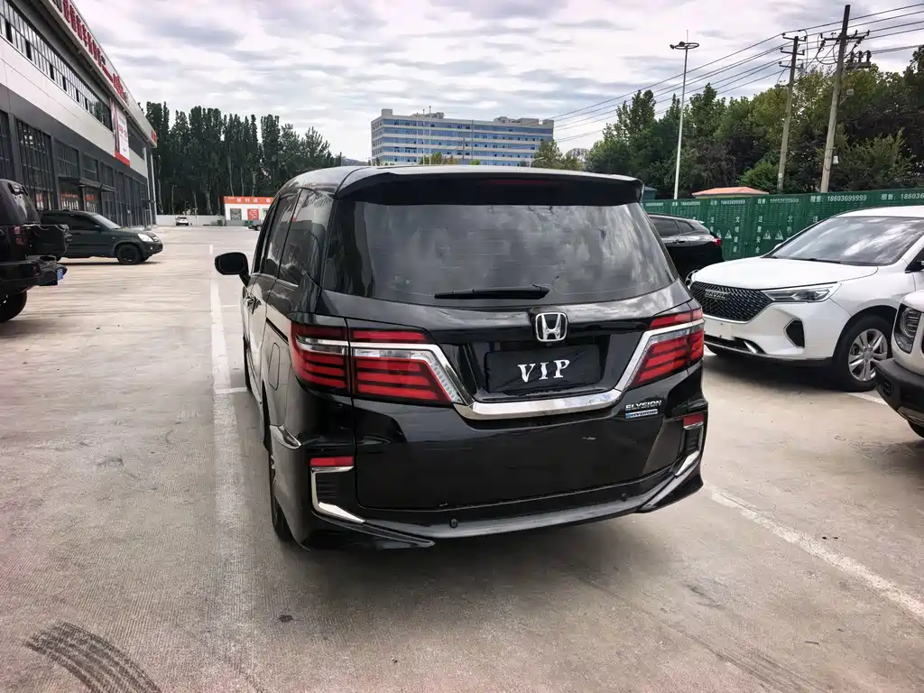 Honda Elysion — миниатюра 11