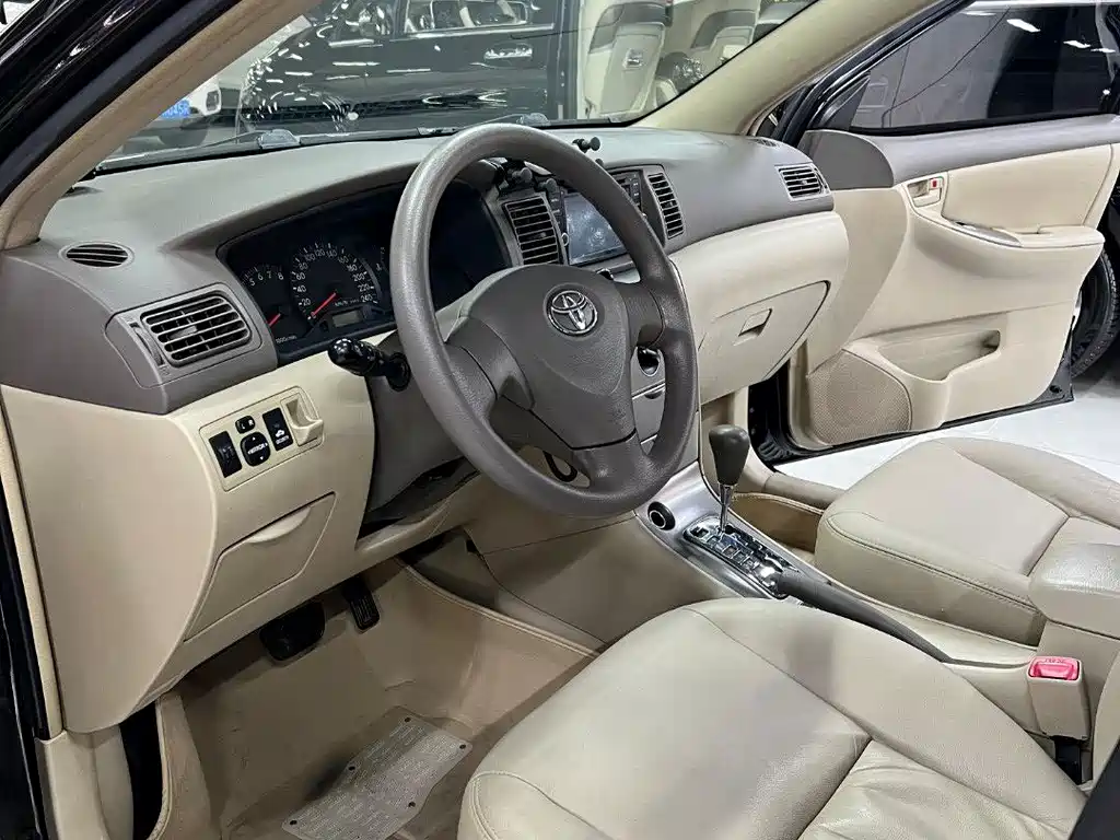 Toyota Corolla — миниатюра 9