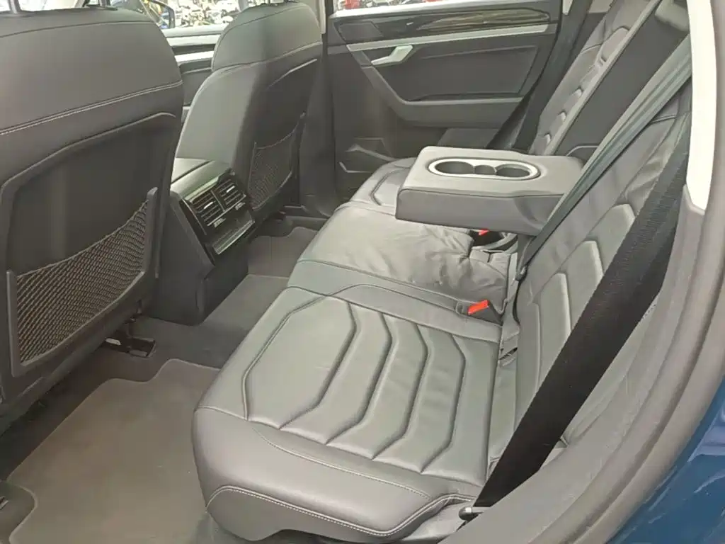 Volkswagen Touareg — миниатюра 17