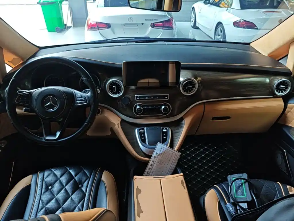 Mercedes-Benz Vito — миниатюра 10