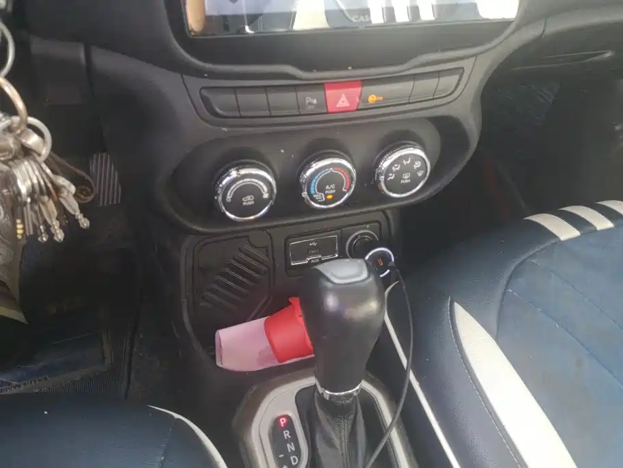 Jeep Renegade — миниатюра 16