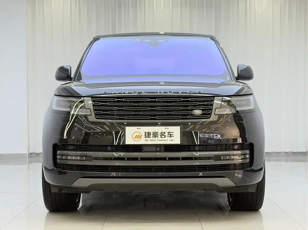 Land Rover Range Rover 2023 3.0 L6 360PS