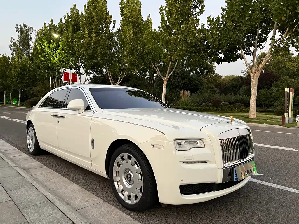Rolls-Royce Ghost 2015 Series II Long Wheelbase