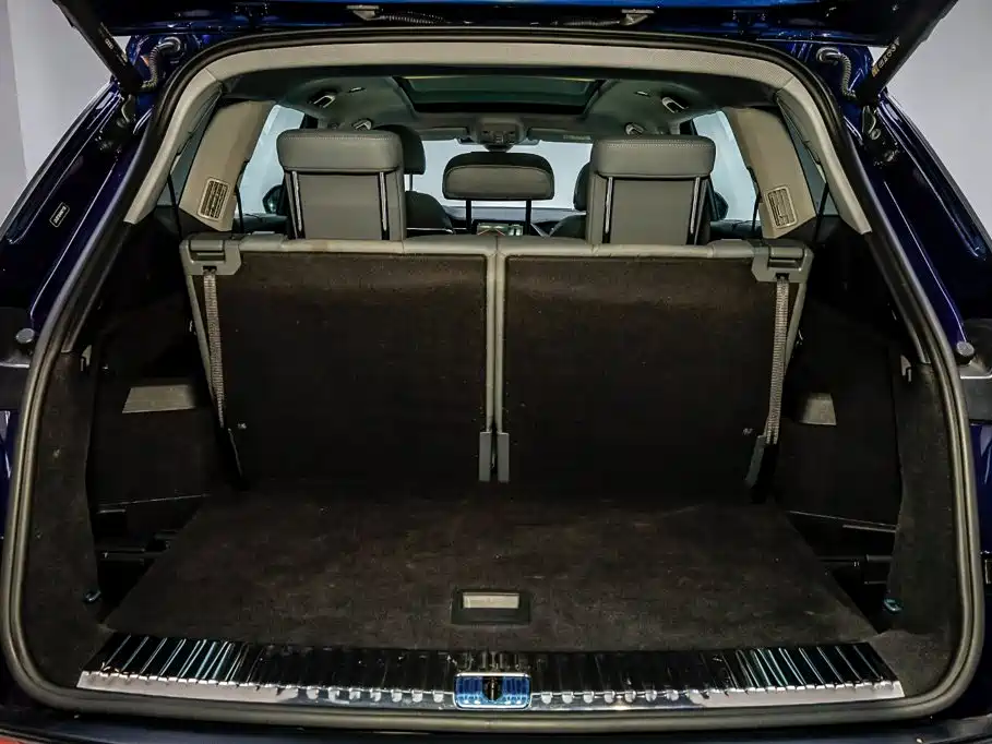 Audi Q6 — миниатюра 6