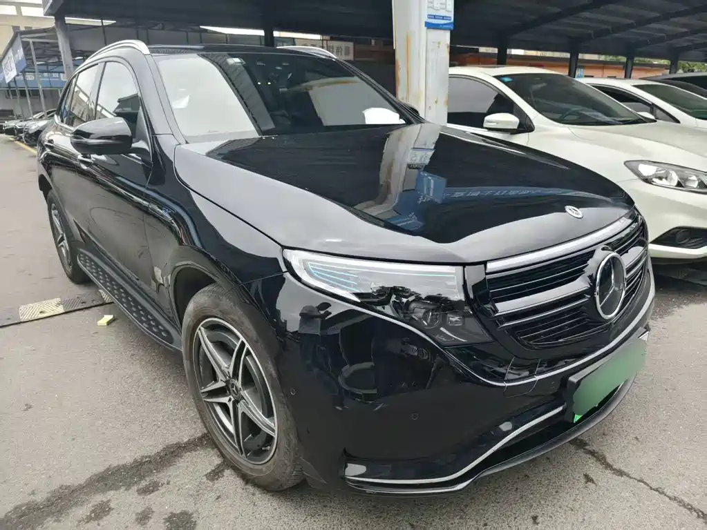 Mercedes-Benz EQC 2021