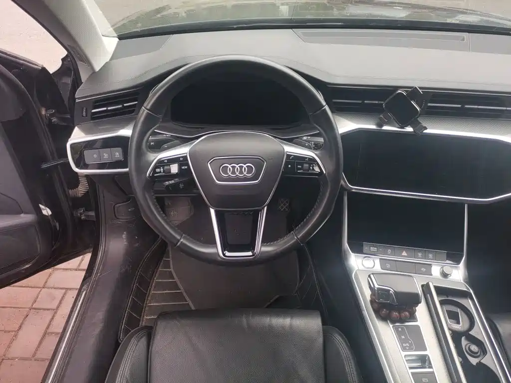 Audi A6L — миниатюра 7