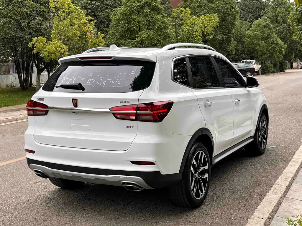 Roewe RX5 — миниатюра 5