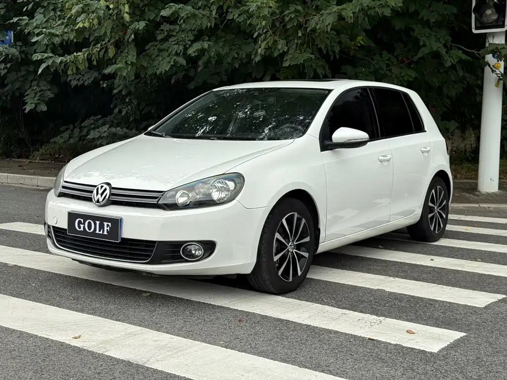 Volkswagen Golf — миниатюра 2