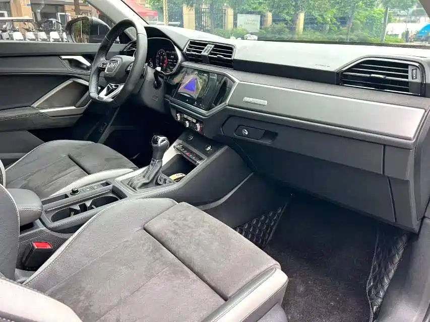 Audi Q3 — миниатюра 4