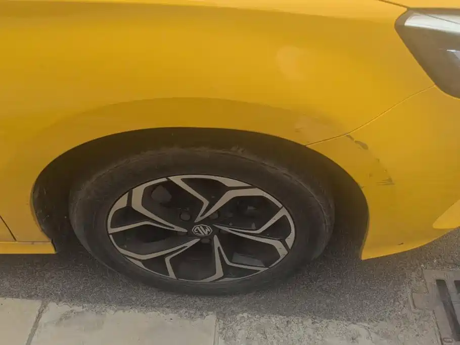 MG 5 2022 180DVVT CVT Luxury