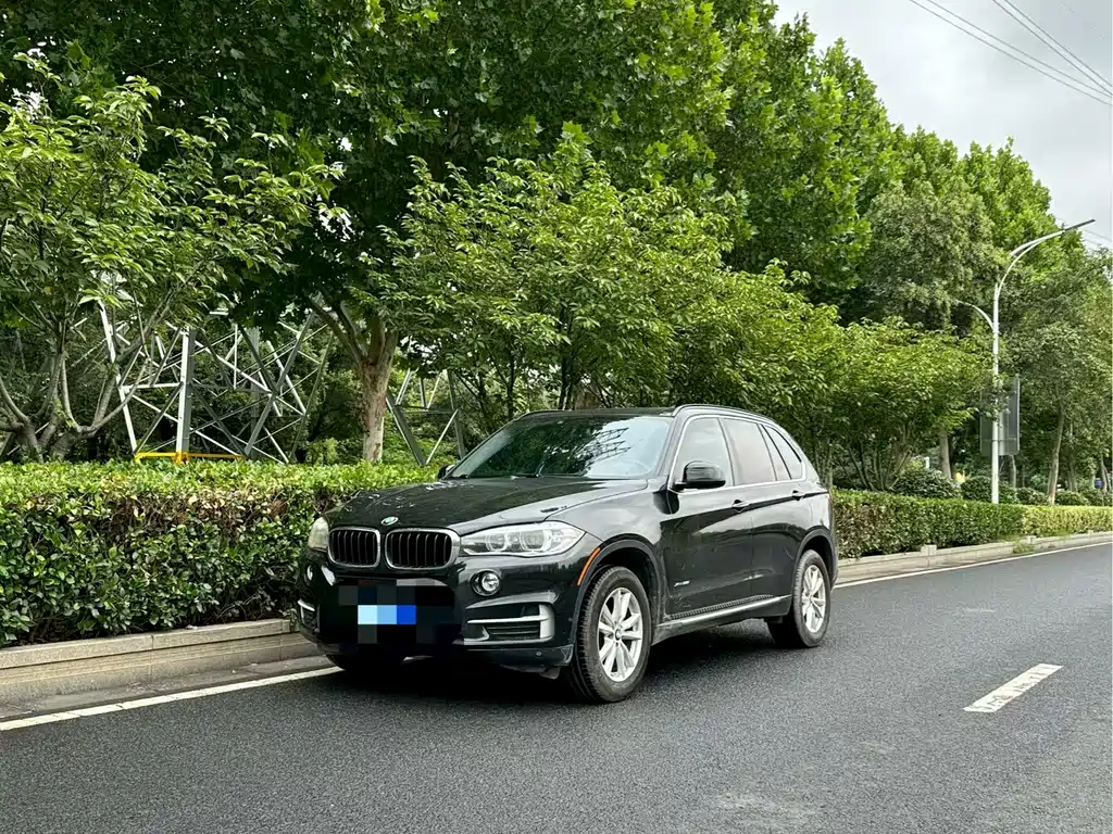BMW X5 (Import)