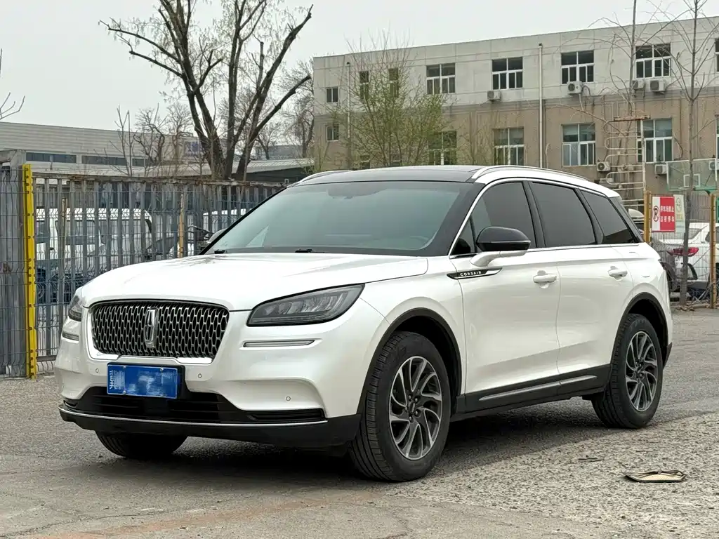 Lincoln Corsair 2022