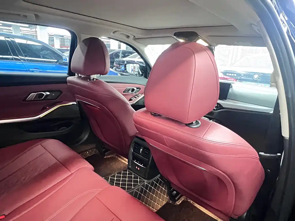 BMW 3 Series 3 2025 330Li M Sport