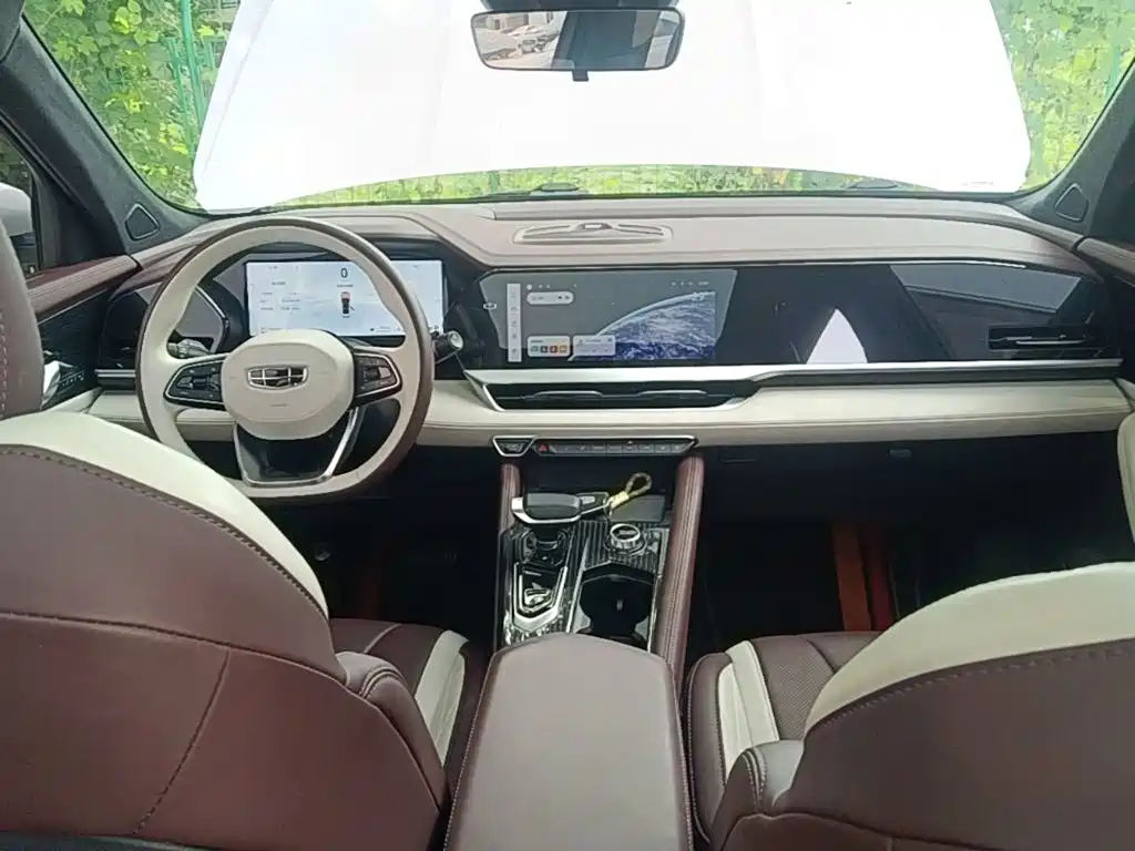 Geely Xingyue L — миниатюра 10