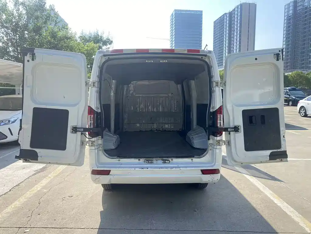 DONGFENG YUFENG EM26