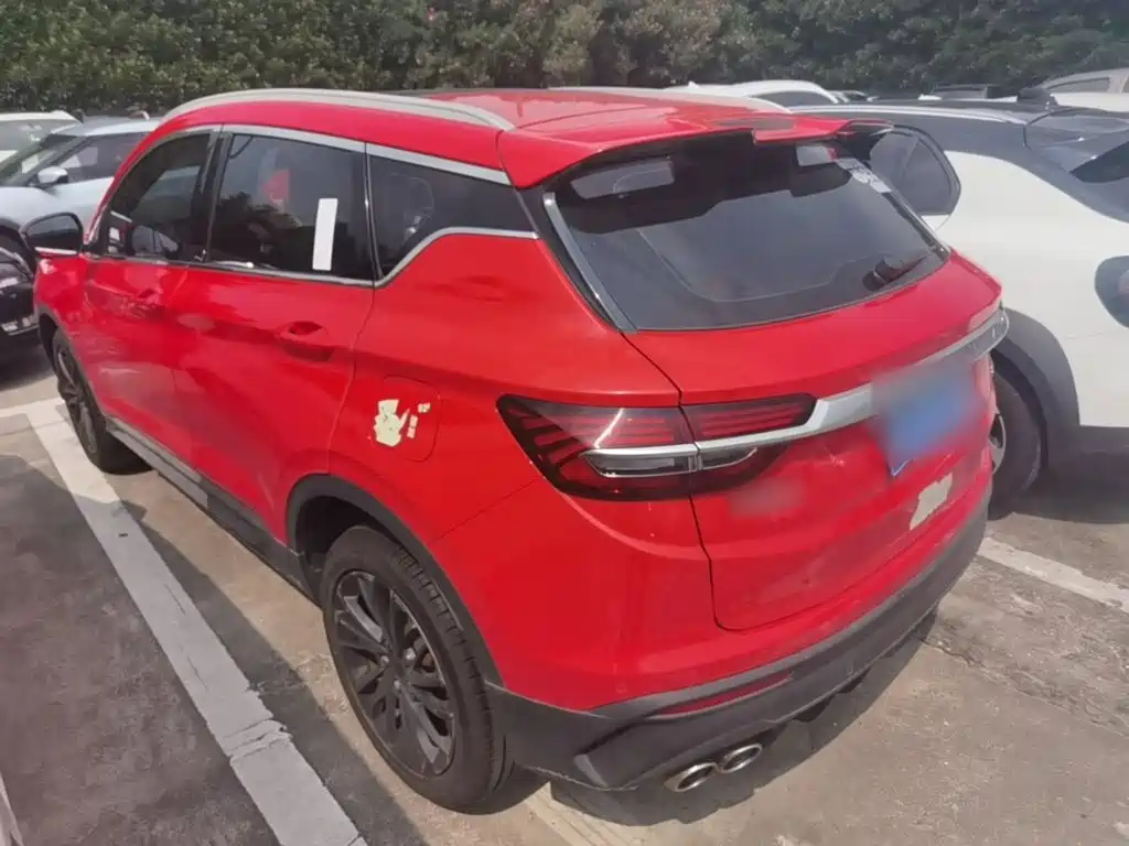 Geely Binyue — миниатюра 5