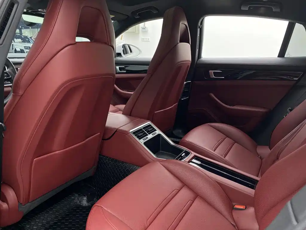 Porsche Panamera — миниатюра 20
