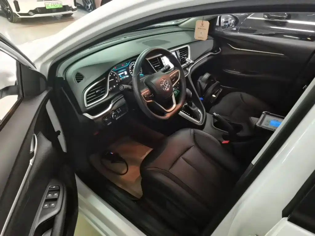 Buick Excelle — миниатюра 15