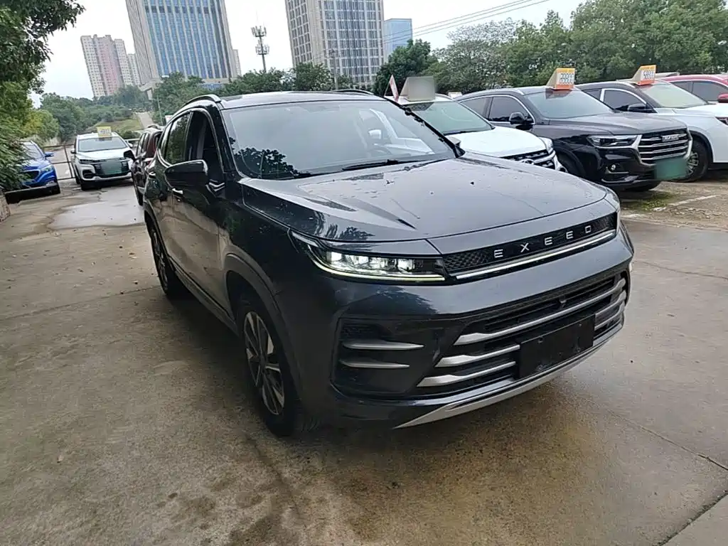Exeed Zhaofeng — миниатюра 4