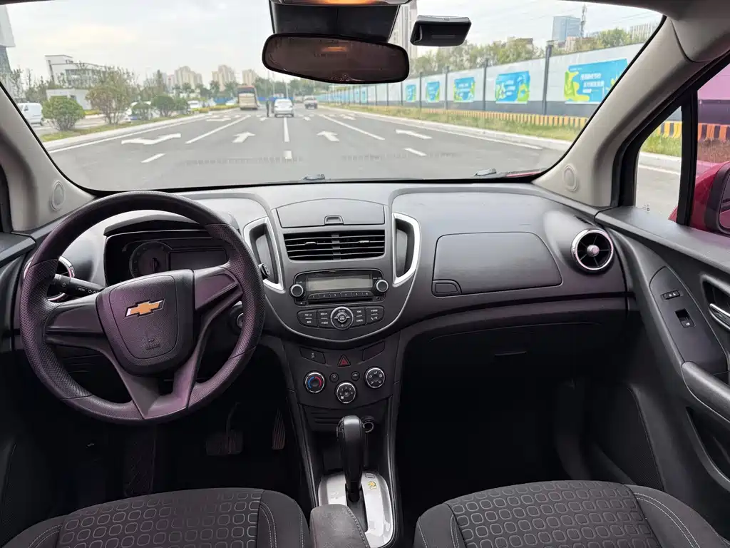 Chevrolet Trax — миниатюра 9