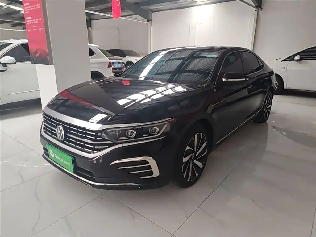 Volkswagen Passat 2023