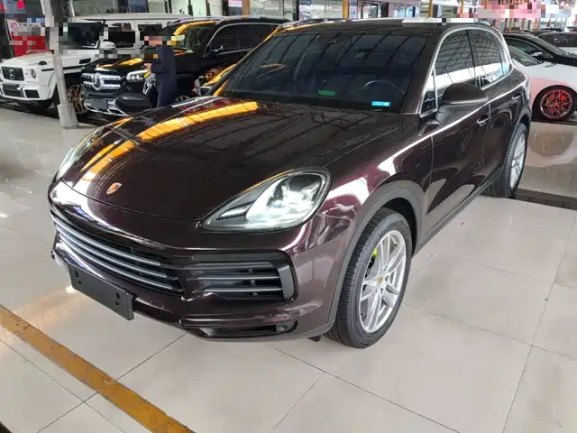 PORSCHE CAYENNE NEW ENERGY 2020