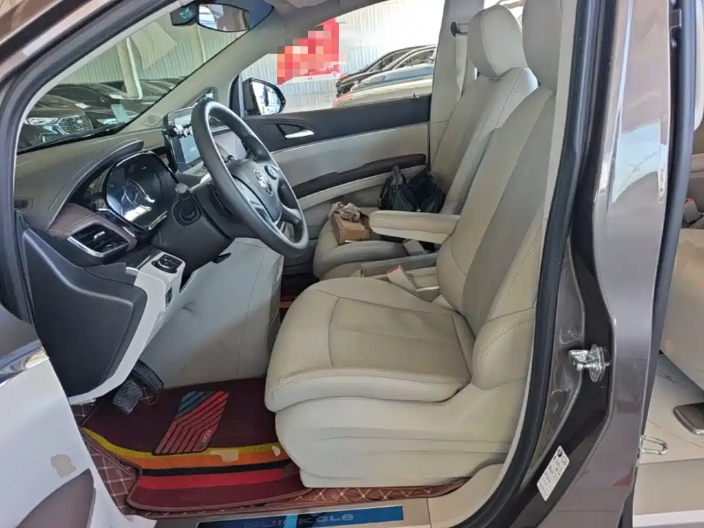 Buick GL8 — миниатюра 15