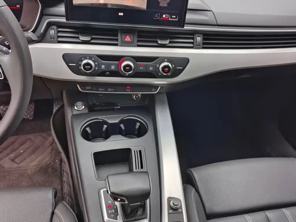 Audi A4L — миниатюра 13