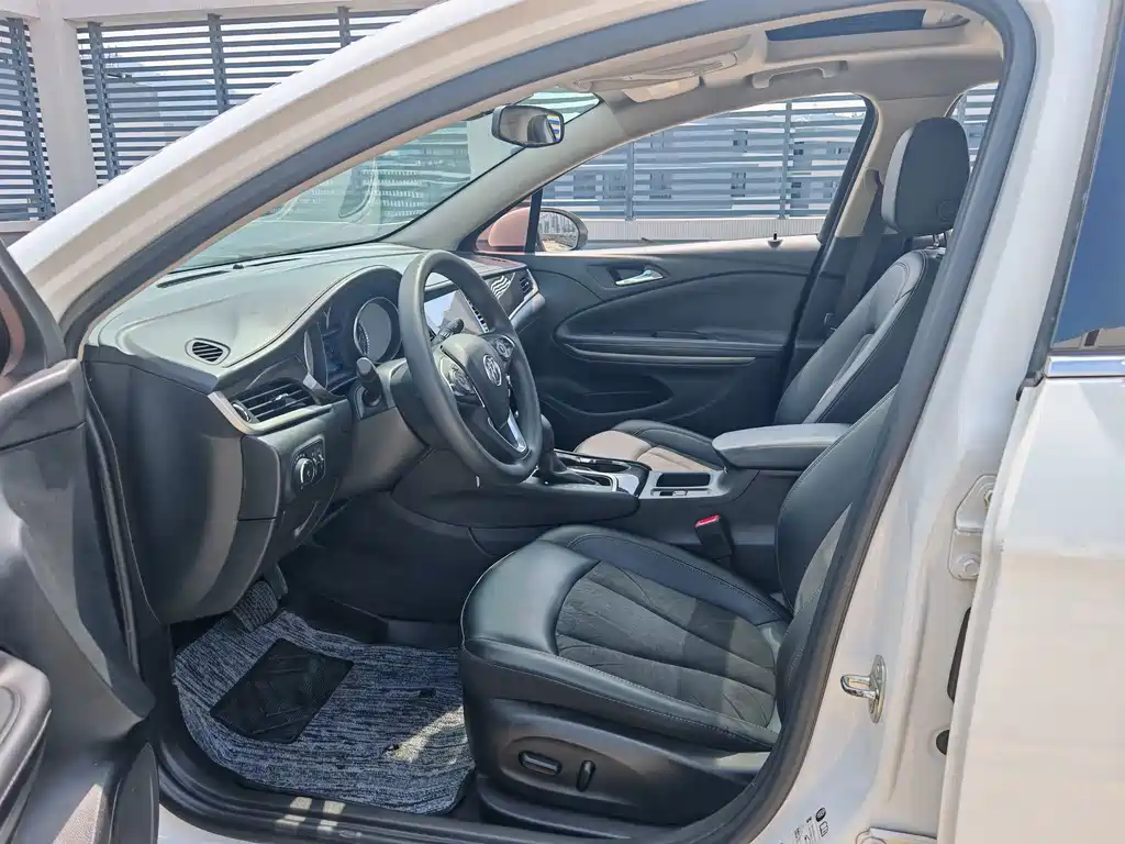 Buick Verano — миниатюра 9