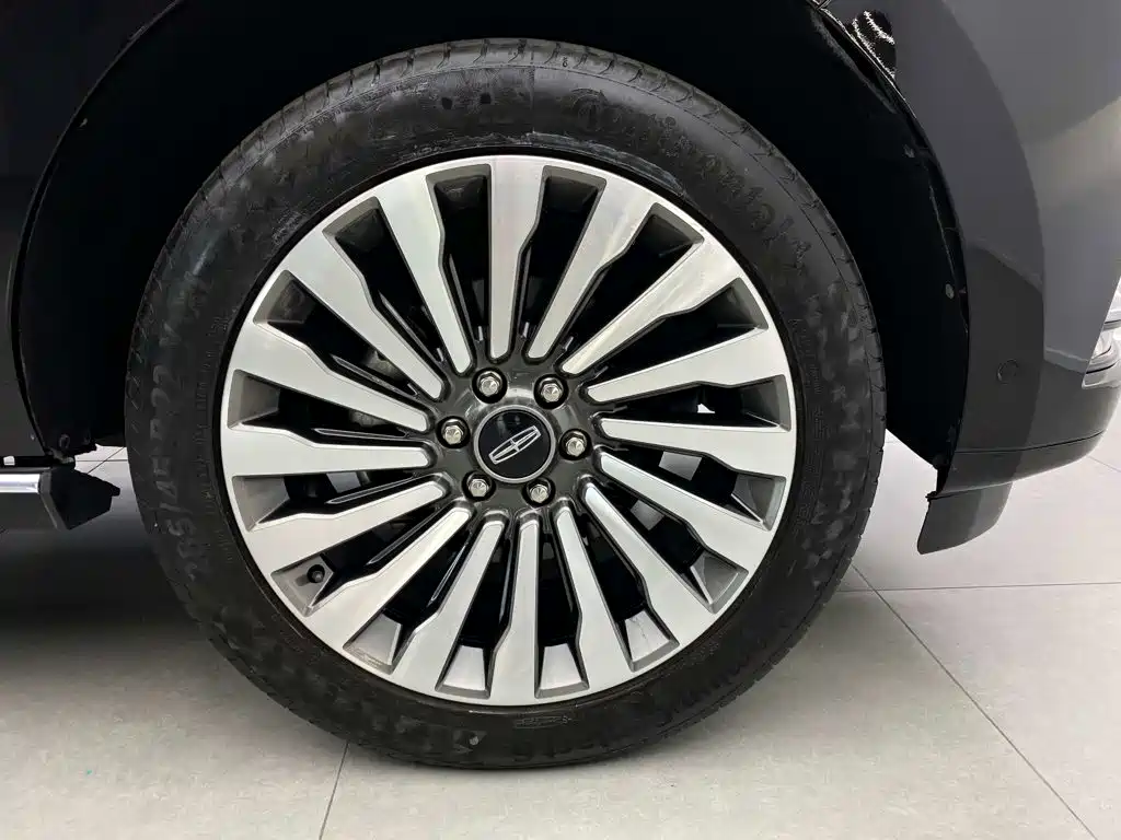Lincoln Navigator — миниатюра 8