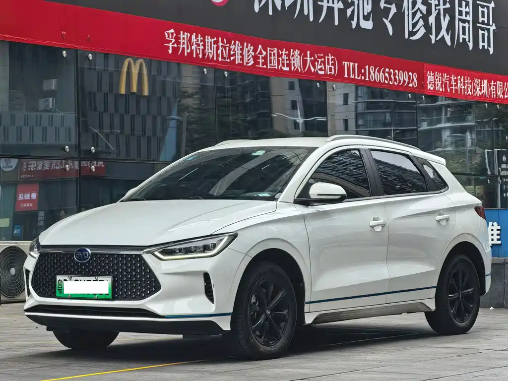 BYD E2