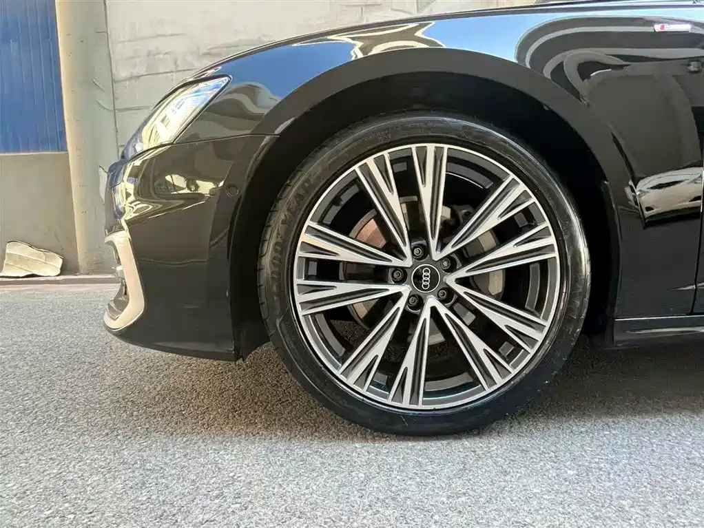 Audi A6L 2024 45 TFSI