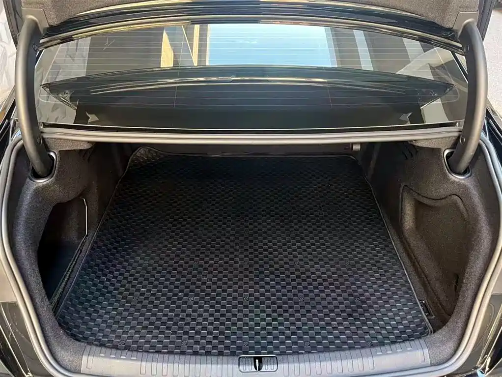 Audi A6L 2024 45 TFSI