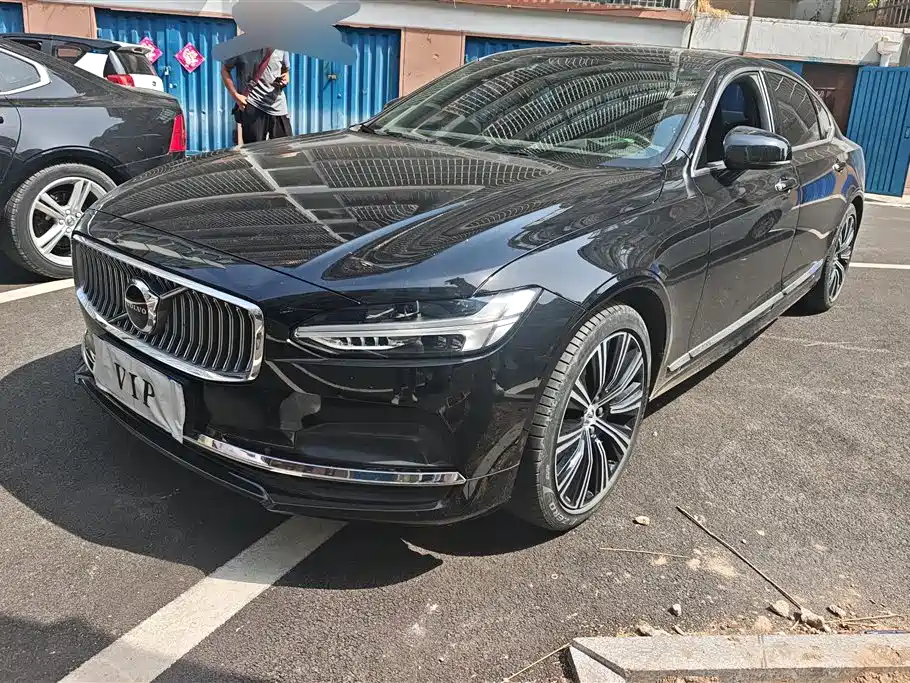 Volvo S90 2022