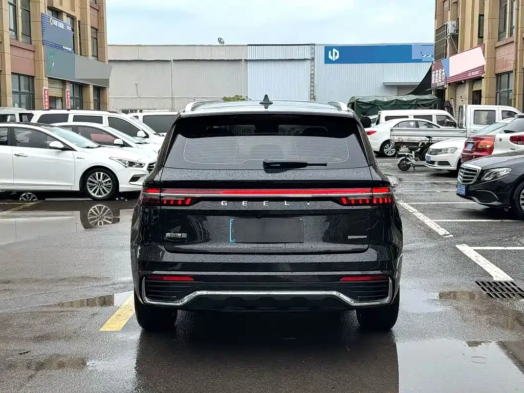 Geely Xingyue L — миниатюра 8