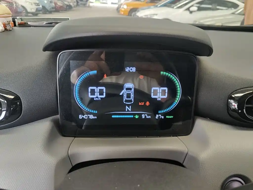 Leapmotor Leapmotor T03 — миниатюра 12