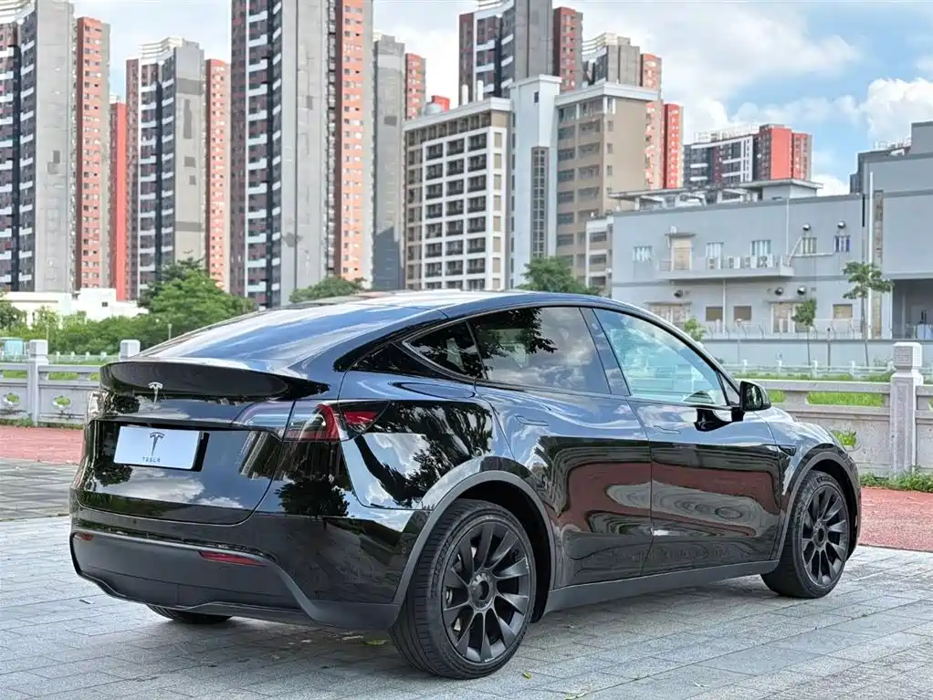 Tesla Model Y 2021 3D7