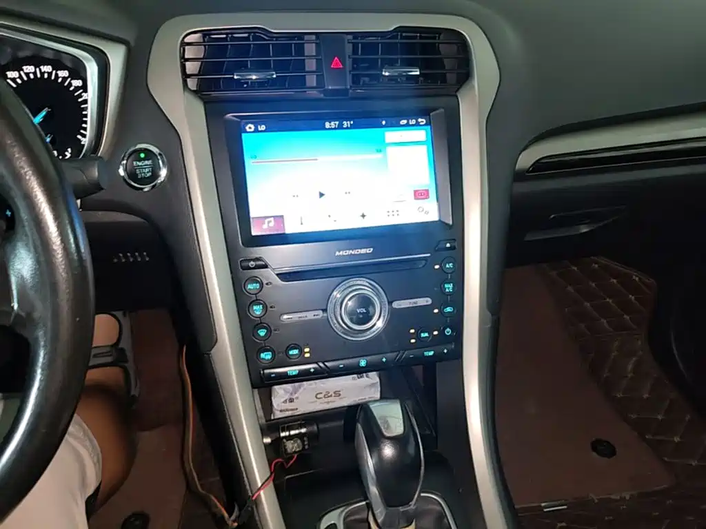 Ford Mondeo — миниатюра 13