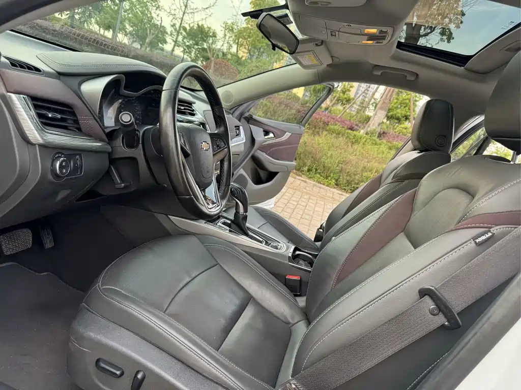 Chevrolet Malibu — миниатюра 8