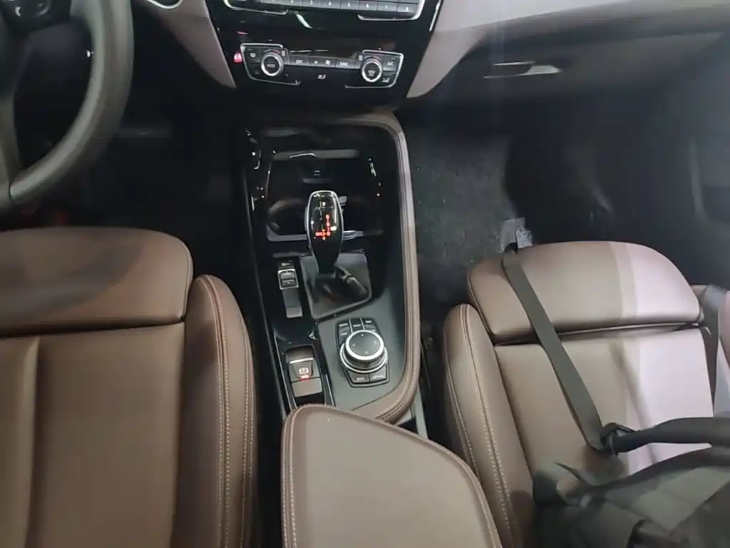 BMW X1 — миниатюра 14