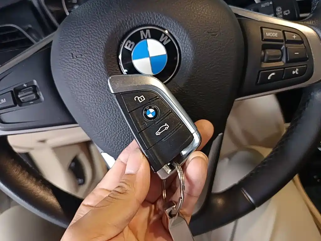 BMW 2 Series Active Tourer (Import) — миниатюра 9