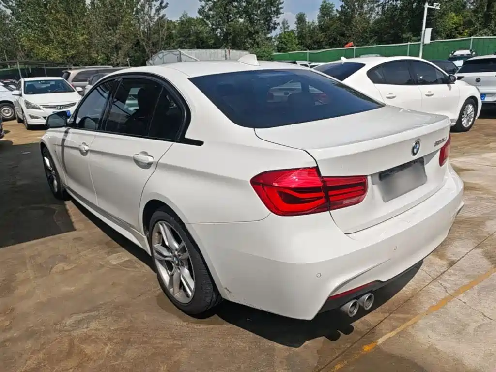 BMW 3 Series — миниатюра 5