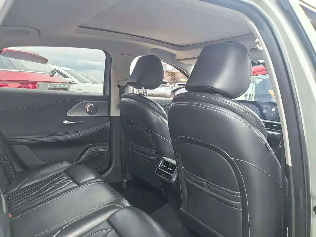 Chery Arrizo 8 — миниатюра 17